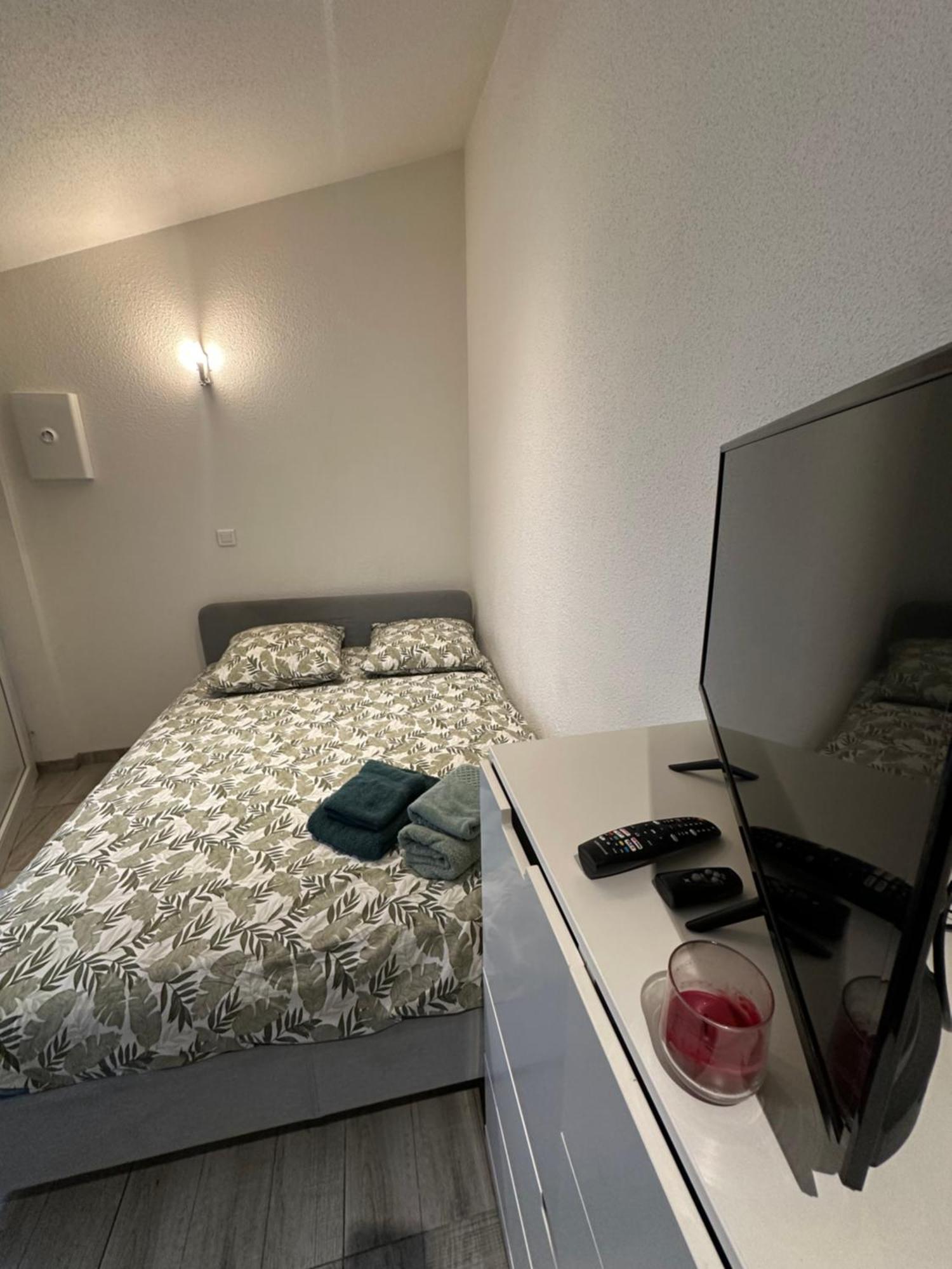 # Le 6 # Joli Petit Studio ! Centre Ville Au Calme Mulhouse Ngoại thất bức ảnh
